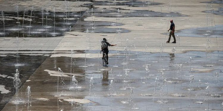 Onda de calor: Ministério da Saúde lança guia com 22 dicas e cuidados com a saúde