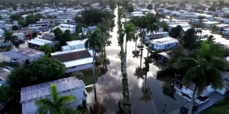 Flórida: Tempestades deixam cidades do sul submersas