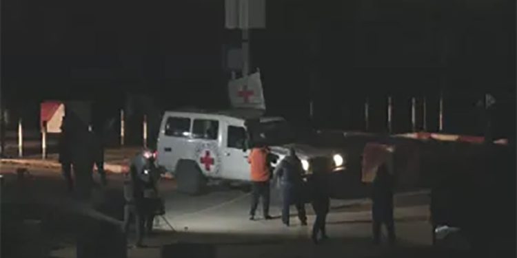 Trégua: Hamas liberta 13 reféns israelenses e quatro estrangeiros