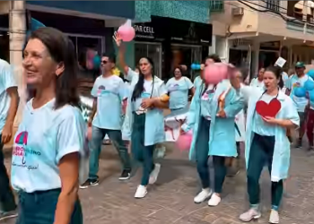 Iconha: Saúde promove desfile de prevenção ao câncer