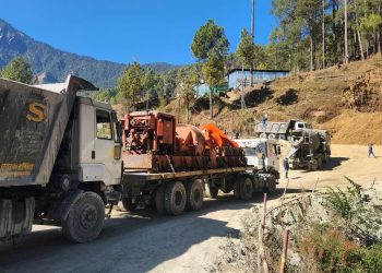 Índia: Autoridades consideram cinco novos planos para resgatar homens presos em túnel