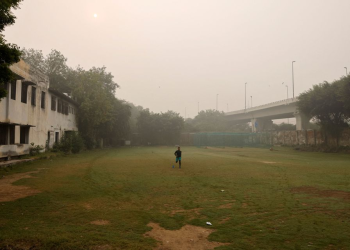 Índia: Escolas primárias de Delhi fecharão em meio a altos níveis de poluição