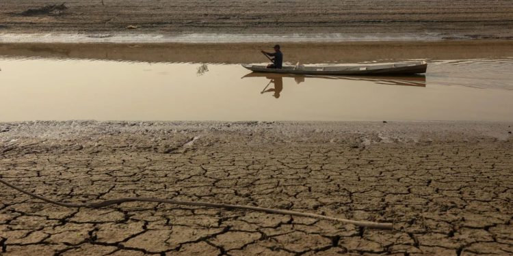 Manaus: Governo Federal repassa R$ 30 milhões para desobstrução de rios