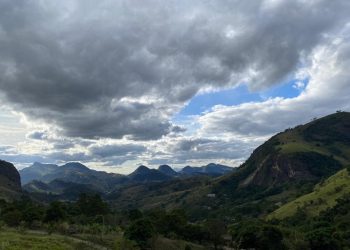 Espírito Santo: Parque Estadual Cachoeira da Fumaça e Monumento Natural Serra das Torres recebem visita técnica do Iema