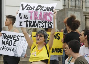 Saúde: Novembro Azul deve incluir mulheres trans, defendem urologistas