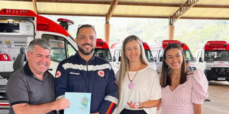 Rio Novo: Município é contemplado com nova ambulância para o SAMU