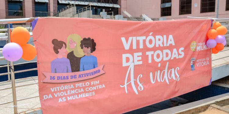 Vitória: Ação pelo fim da violência contra mulheres alcança mais de 1.5 mil pessoas