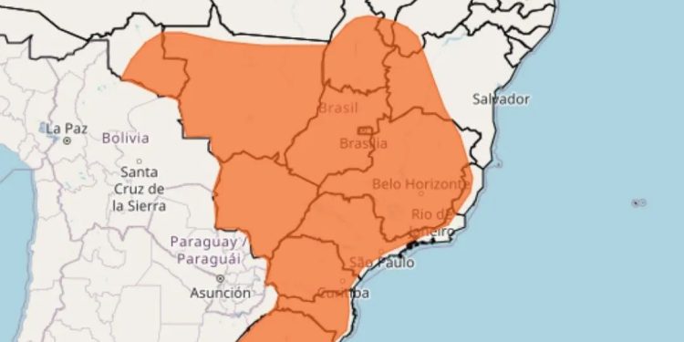 Clima: Onda de calor sufocante atinge novamente o Brasil hoje (14)