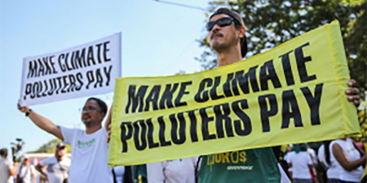 Mundo: COP28 flexibiliza redução de combustíveis fósseis para agradar países da OPEP