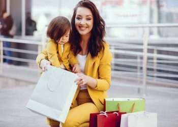 Guarapari: PROCON orienta consumidores para compras de Final de Ano