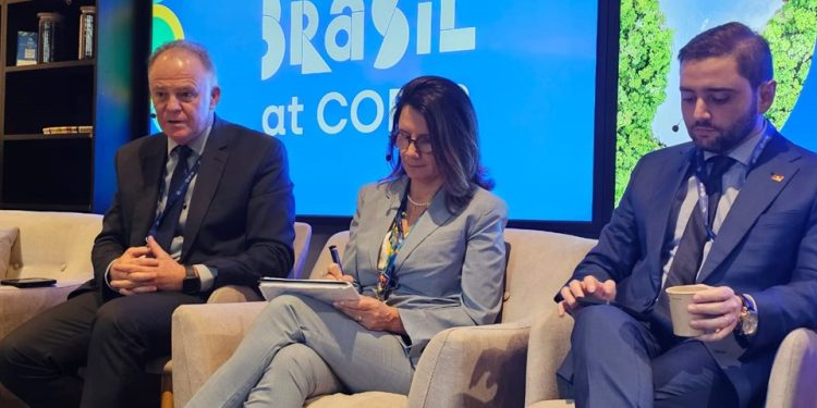 Espírito Santo: Casagrande apresenta macrodrenagem de Vila Velha na COP-28