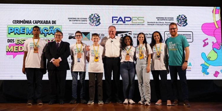 Espírito Santo: Estudantes capixabas são premiados com medalhas da Olimpíada Brasileira de Matemática