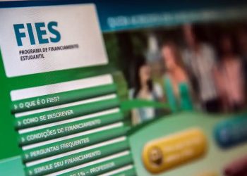 Educação: Dívida do Fies poderá ser abatida com prestação de serviço público