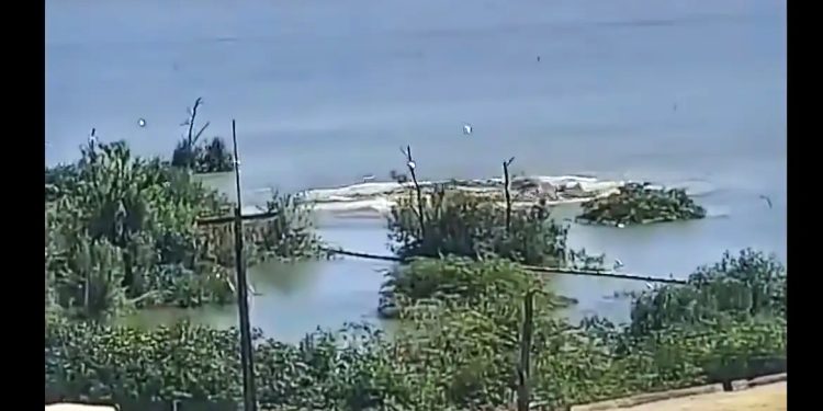 Maceió: Mina 18 da Braskem se rompe na Lagoa Mundaú