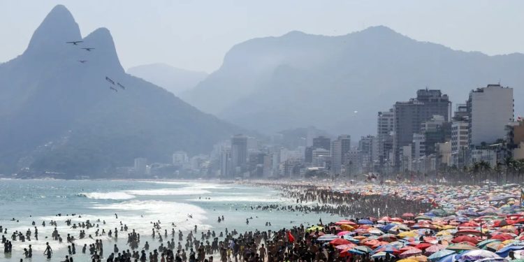 Clima: Nova onda calor atinge o Brasil e temperatura pode chegar a 40ºC