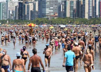 Perigo: Quatro crianças morrem afogadas em média diariamente no Brasil