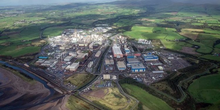 Reino Unido: Reino Unido: Instalação nuclear mais perigosa da Europa tem vazamento “cada vez maior”