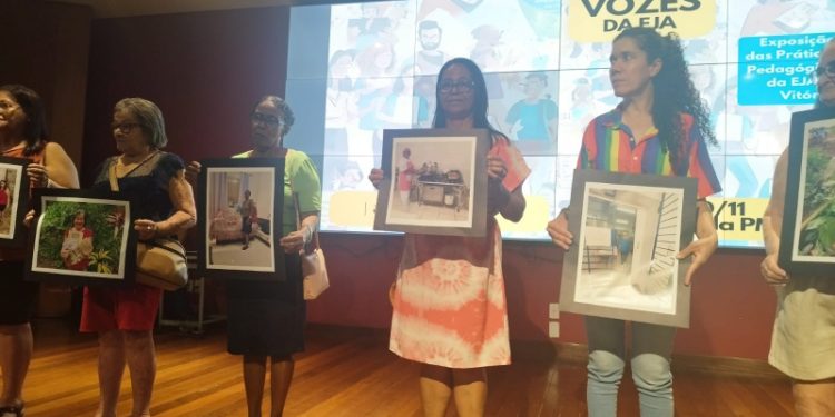 Vitória: Prefeitura celebra Educação de Jovens e Adultos em evento especial