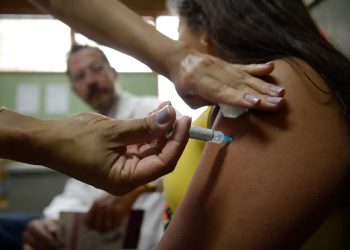 Brasil: Pacientes de câncer com origem em HPV sofrem com atraso no atendimento
