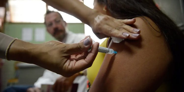 Brasil: Pacientes de câncer com origem em HPV sofrem com atraso no atendimento