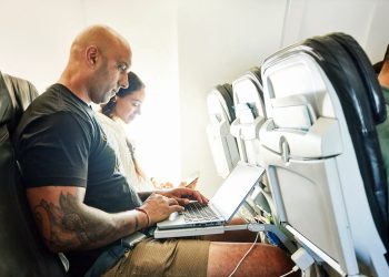 Turismo: Dicas de viagem para voos longos