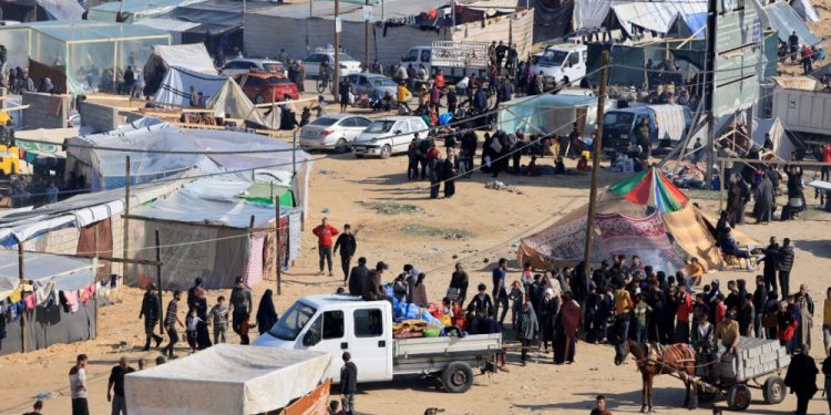 Resgate: Grupo de brasileiros aguarda autorização para cruzar fronteira de Gaza com o Egito