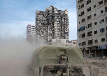 Guerra: Líder do Hamas viaja ao Egito para negociar cessar-fogo em Gaza