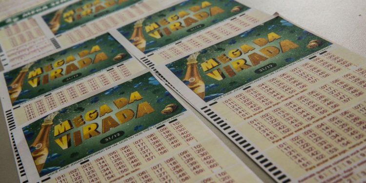 Loteria: Mega da Virada 2023 tem o maior prêmio da história no valor de R$ 570 milhões
