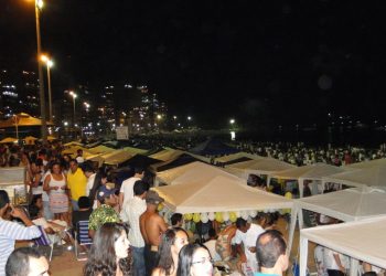 Guarapari: Prefeitura reforça a proibição de tendas sem licença nas praias durante o Réveillon