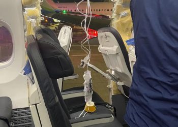 EUA: Investigadores recuperam peça importante do jato 737 MAX da Alaska Airlines