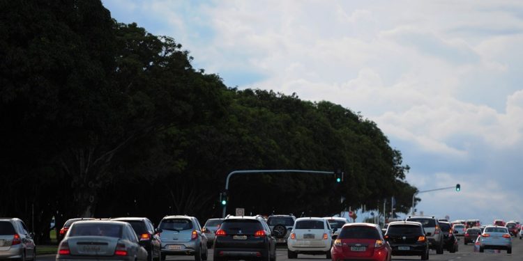 Espírito Santo: Detran|ES divulga calendário com datas de vencimento do IPVA e Licenciamento 2024