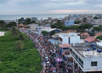 Itapemirim: Trio Elétrico arrasta multidão na orla de Itaipava e Itaoca