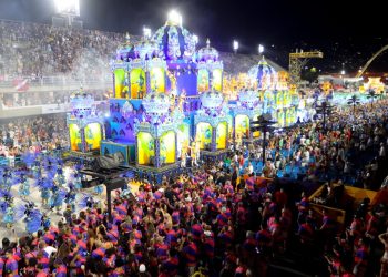 Carnaval no RJ: os principais camarotes e atrações da Marquês de Sapucaí
