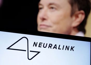 Tecnologia: Neuralink de Elon Musk implanta chip cerebral no primeiro ser humano