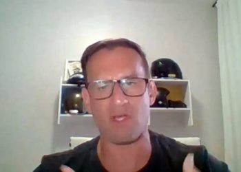 Brasil: Voo da Azul declara emergência e retorna ao aeroporto de origem