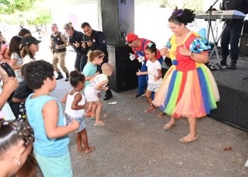 Vitória: Arena Verão 2024 de domingo tem atividades para a família e simulação de resgate