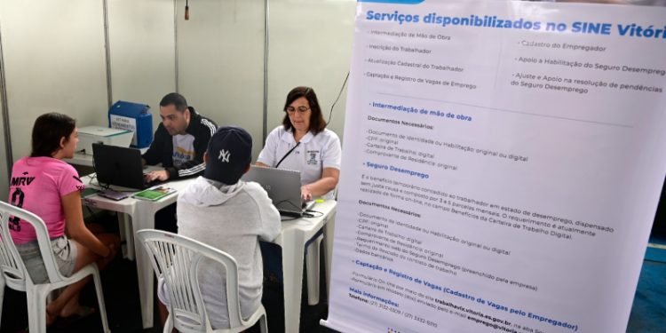 Vitória: Capital se destaca na geração de empregos com atuação proativa do Sine