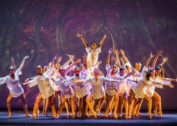 Vitória: Fafi anuncia 305 vagas em oficinas de dança e teatro