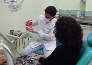 Anchieta: Prefeitura garante o sorriso oferecendo próteses dentárias