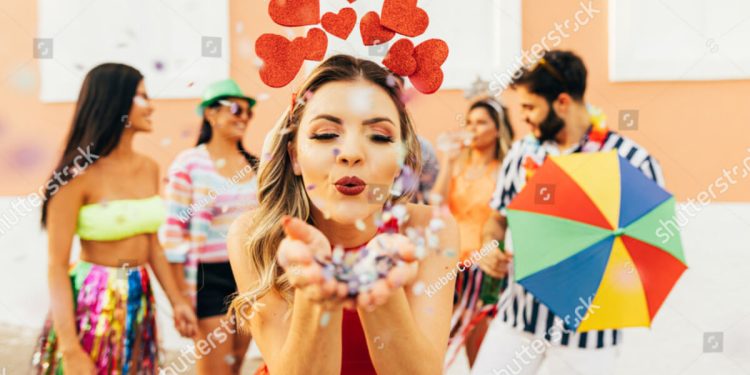 Saúde: Cuidados com a maquiagem de Carnaval