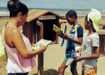 Brasil: Prêmio seleciona 300 bibliotecas comunitárias e paga R$ 30 mil a cada