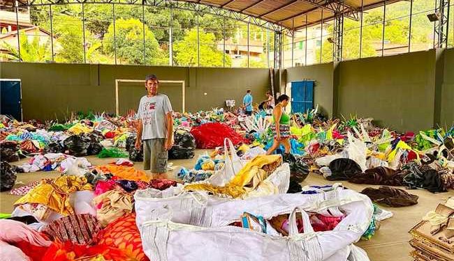 Carnalfredo 2024: Macrina começa distribuição de fantasias, eleição da rainha e ensaios da bateria
