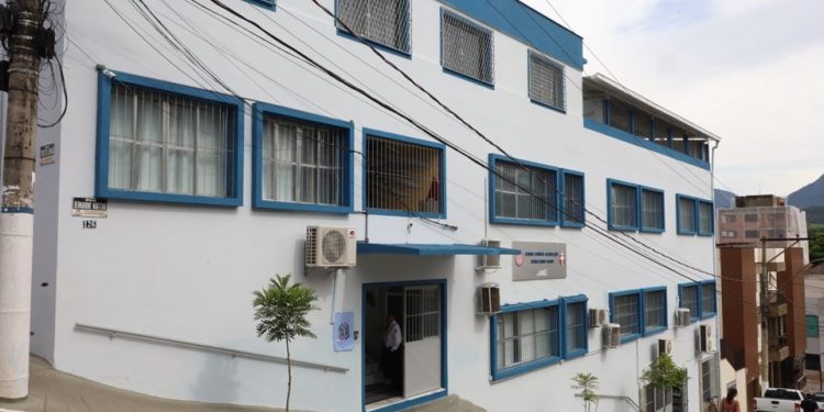 Espírito Santo: Governo inaugura novos Centros Estaduais de Educação Técnica na região sul