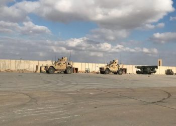 Oriente Médio: Milícia apoiada pelo Irã promete continuar ataques às tropas dos EUA no Iraque