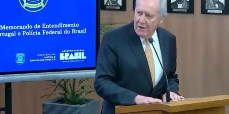 Mundo: Brasil e Portugal compartilharão software de combate à pedofilia