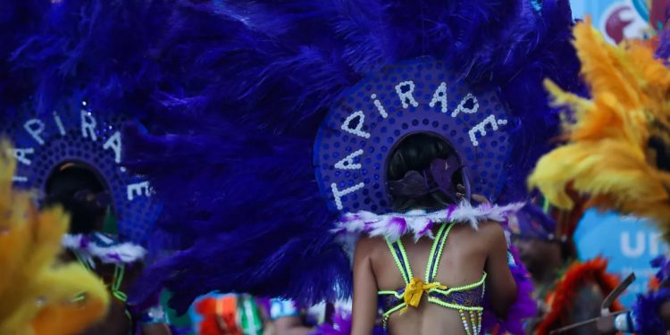 Pernambuco: Cerca de 30 pessoas se queixam de levar “agulhadas” durante o Carnaval