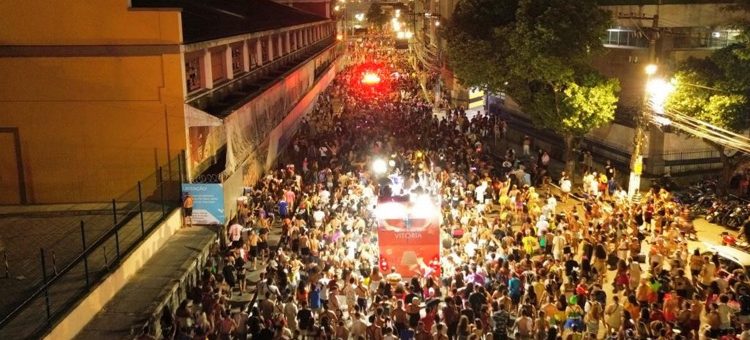 Carnaval de Vitória: sucesso de público, estrutura, renda e organização