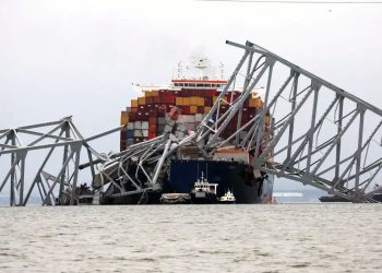 EUA: Polícia teve 90 segundos para parar o tráfego na ponte de Baltimore antes do impacto do navio