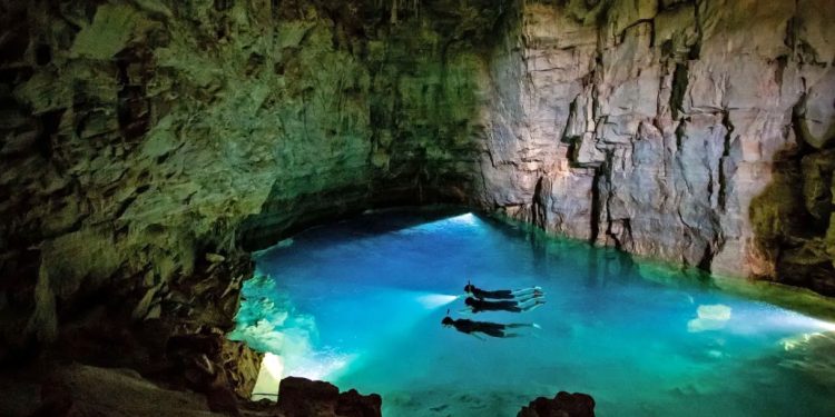 Turismo: Dicas de segurança para mulheres que viajam sozinhas no Brasil