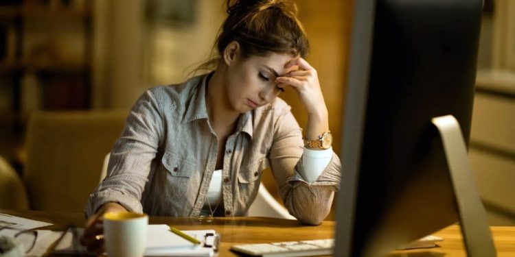Pesquisa: Sete em cada 10 pessoas com depressão ou ansiedade são mulheres